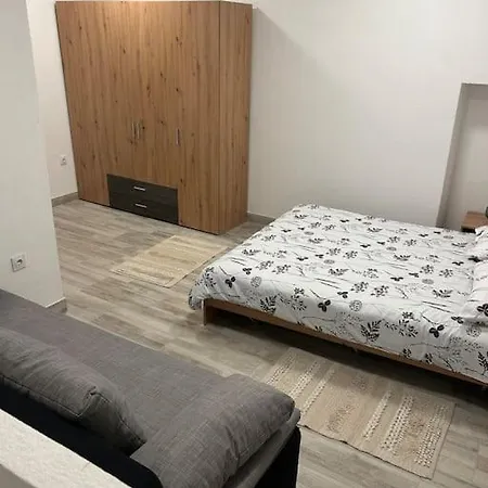 Apartment Kastel