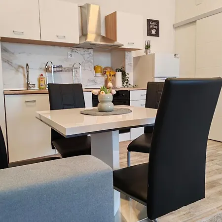 Kastel Apartmán