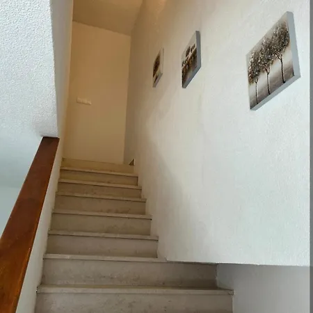 Kastel Apartment *